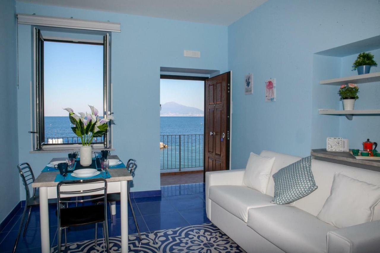 דירות Il Borgo Antico Sorrento Sea View מראה חיצוני תמונה